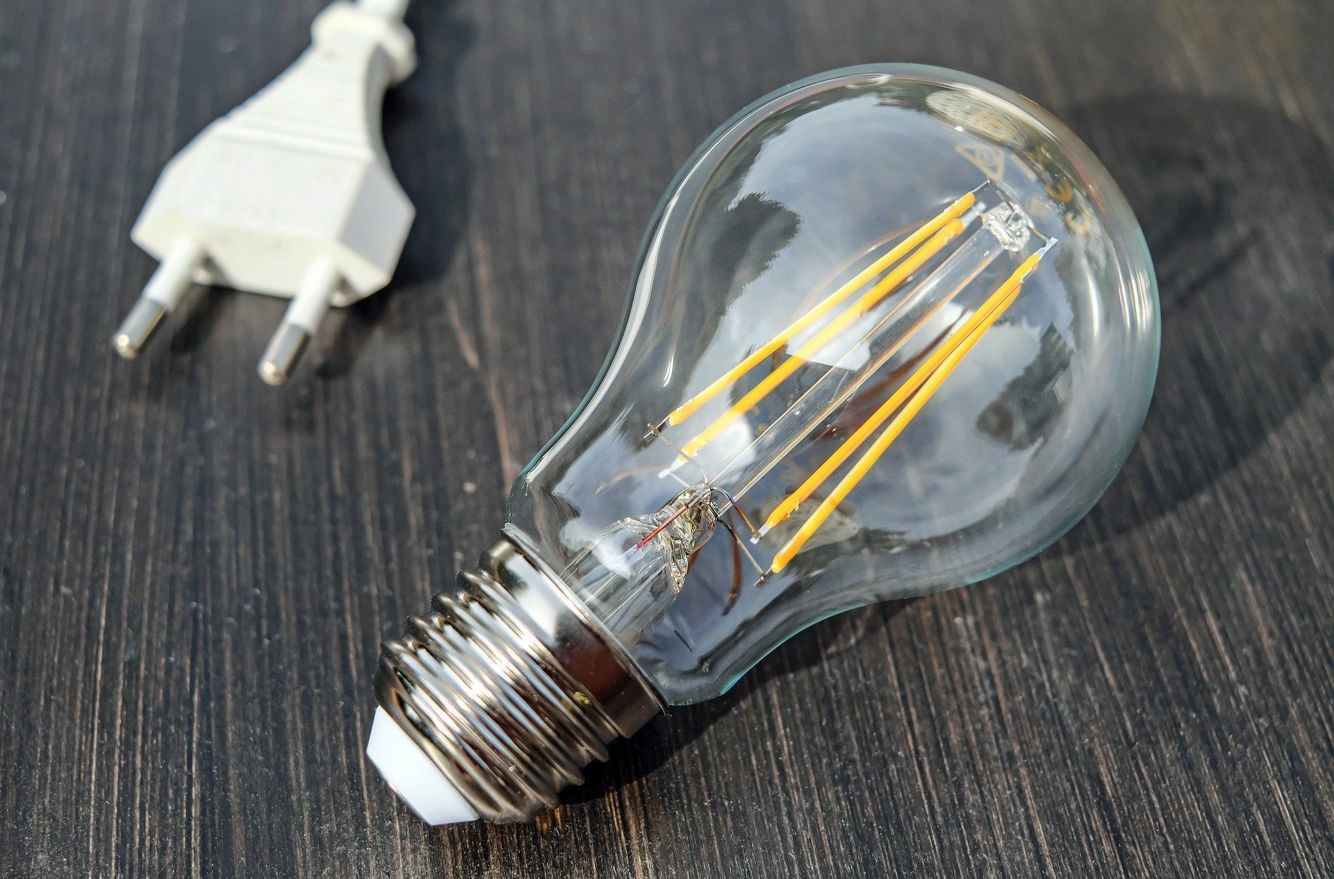 bec-led-4.jpeg Bec led filament - imagine 1