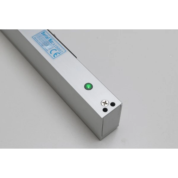 Electromagnet De Forta 280 Kg Led 2 Electromagnet de forta 280 kg cu led de stare si monitorizare, potrivit pentru usi de lemn, usi de sticla, usi metalice si usi anti-foc. Carcasa este din aluminiu, iar contraplaca din otel inoxidabil. Tensiune de alimentare: 12/24Vcc Amperaj: 460mA/12V , 230mA/24V Forta de retinere: 280 kg Dimensiuni electromagnet: 250x42x27mm Dimensiuni contraplaca: 180x38x13,5mm Monitorizare NC-COM-NO